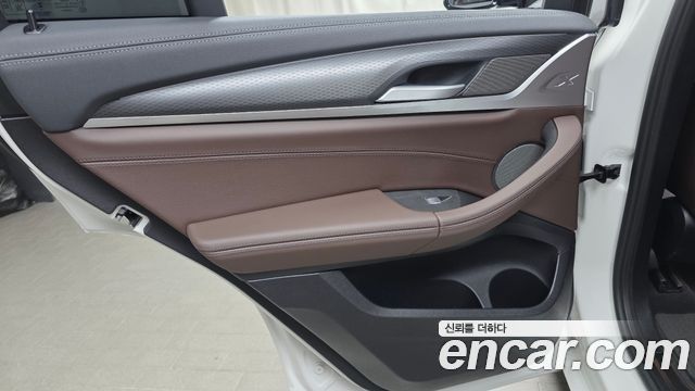BMW X4 2025 — photo 15
