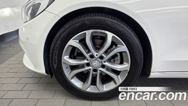 Mercedes-Benz C-Class 2016 — photo 5