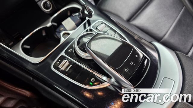 Mercedes-Benz C-Class 2016 — photo 18