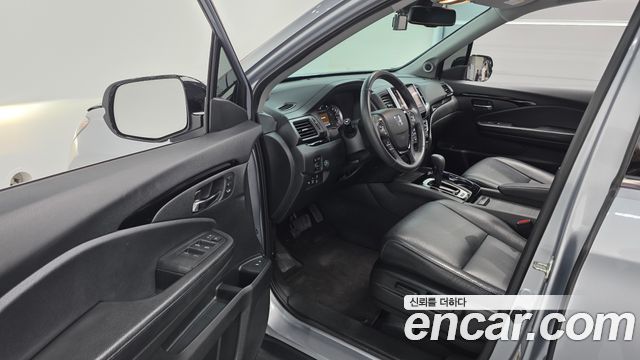 Honda Pilot 2017 — photo 13