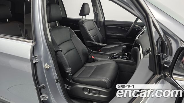 Honda Pilot 2017 — photo 18
