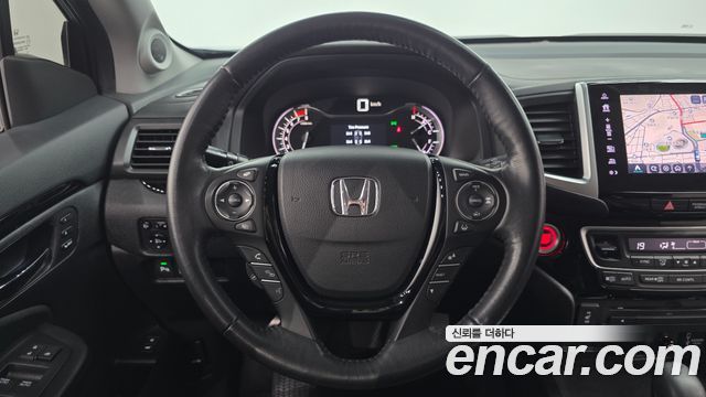 Honda Pilot 2017 — photo 22