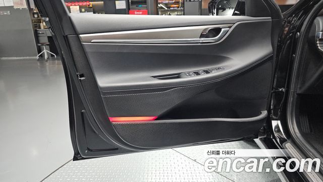 Hyundai Grandeur 2022 — photo 14