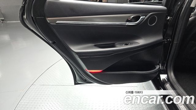 Hyundai Grandeur 2022 — photo 15
