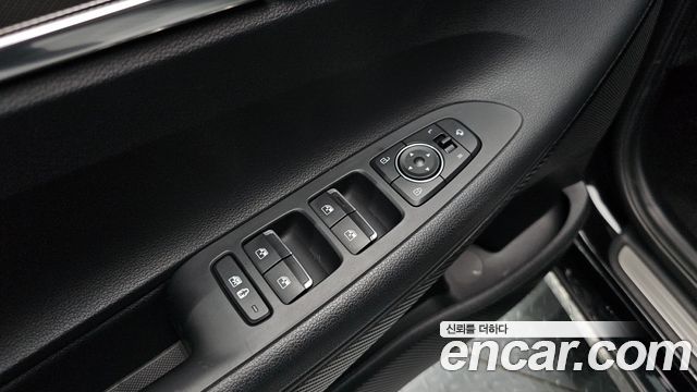 Hyundai Grandeur 2022 — photo 33