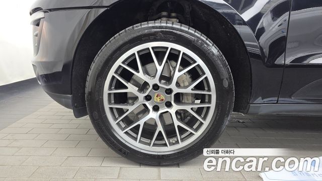 Porsche Macan 2017 — photo 5