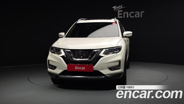 Nissan X-Trail 2018 — photo 3