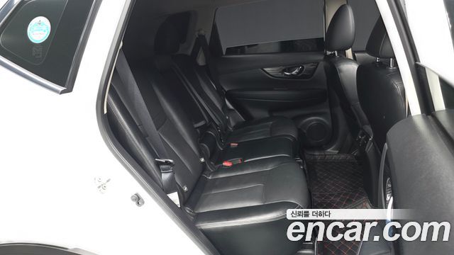Nissan X-Trail 2018 — photo 17