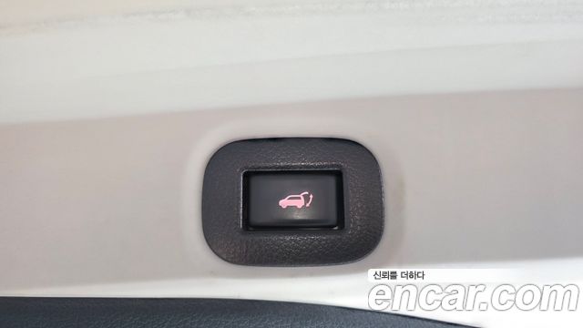 Nissan X-Trail 2018 — photo 31