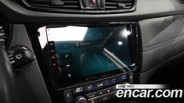 Nissan X-Trail 2018 — photo 35
