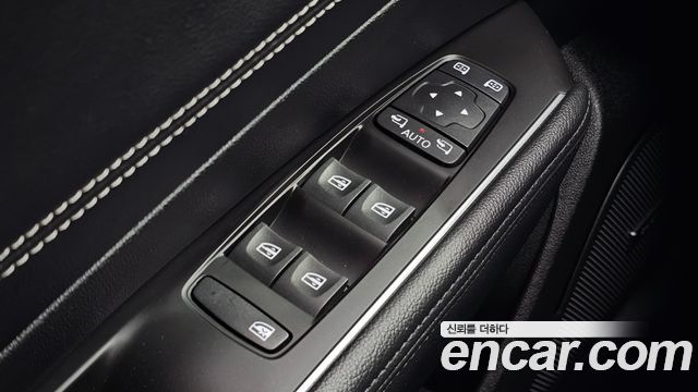 Renault Korea SM6 2021 — photo 25