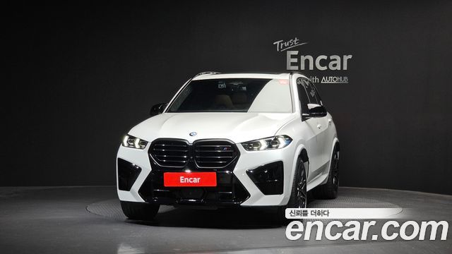 BMW X5M 2025 — photo 3