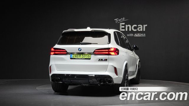 BMW X5M 2025 — photo 4