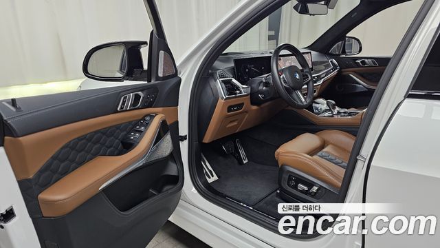 BMW X5M 2025 — photo 13