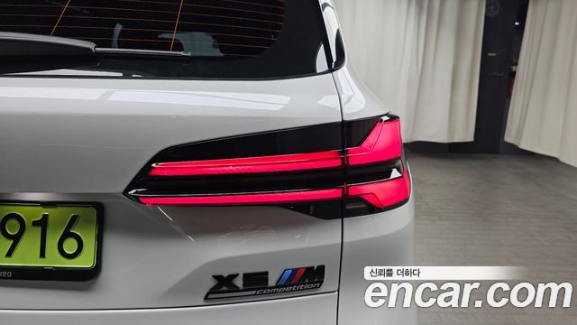 BMW X5M 2025 — photo 9