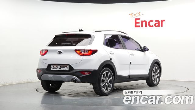 Kia Stonic 2019 — photo 2