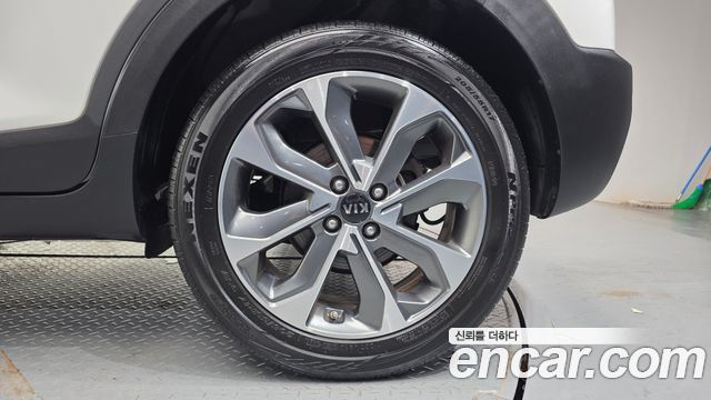 Kia Stonic 2019 — photo 7