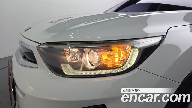 Kia Stonic 2019 — photo 8