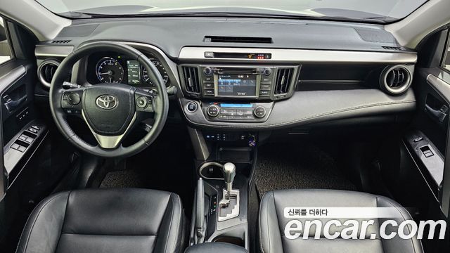 Toyota RAV4 2017 — photo 7