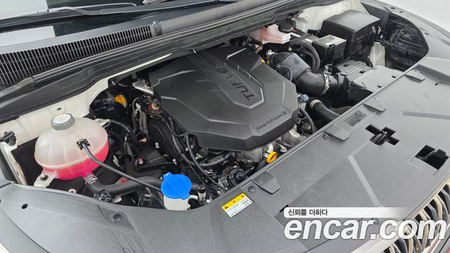 Kia Canival 2023 — photo 6