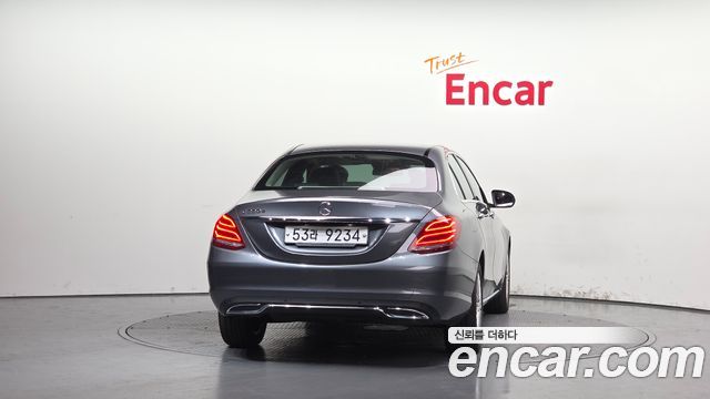 Mercedes-Benz C-Class 2017 — photo 4