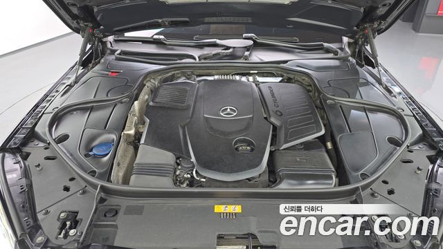 Mercedes-Benz S-Class 2018 — photo 6