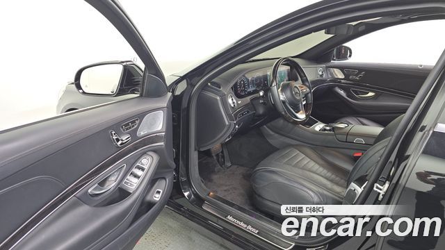 Mercedes-Benz S-Class 2018 — photo 10