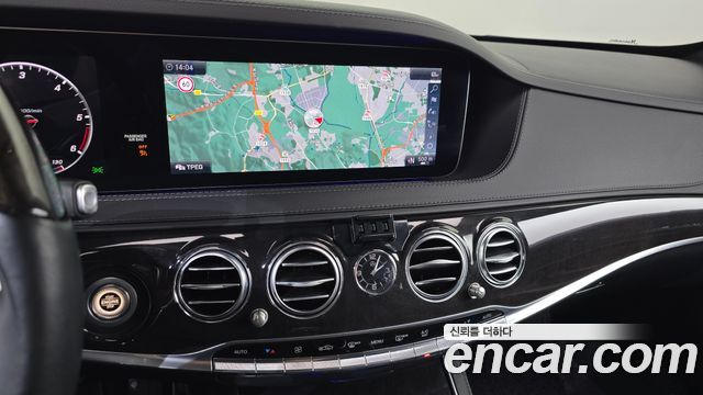 Mercedes-Benz S-Class 2018 — photo 12