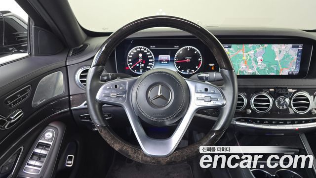 Mercedes-Benz S-Class 2018 — photo 13