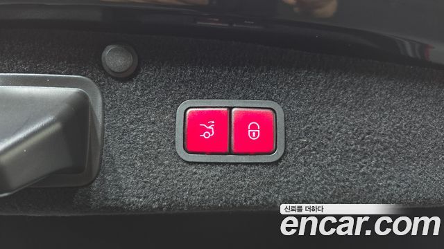 Mercedes-Benz S-Class 2018 — photo 17