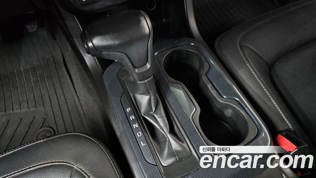 Chevrolet Korea Colorado 2021 — photo 12