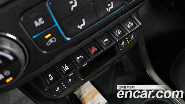 Chevrolet Korea Colorado 2021 — photo 22