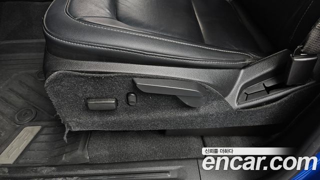 Chevrolet Korea Colorado 2021 — photo 24