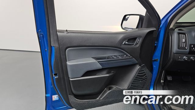 Chevrolet Korea Colorado 2021 — photo 14