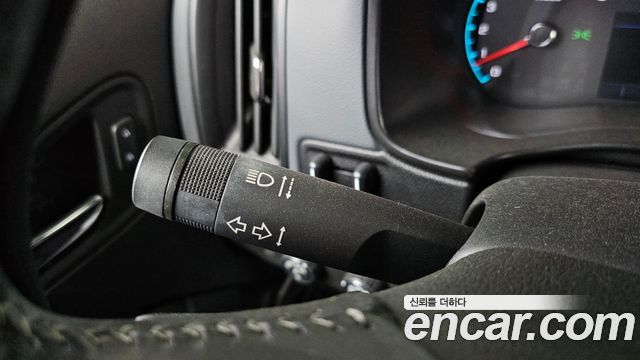 Chevrolet Korea Colorado 2021 — photo 30