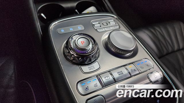 Genesis G90 2023 — photo 12