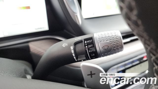 Genesis G90 2023 — photo 28
