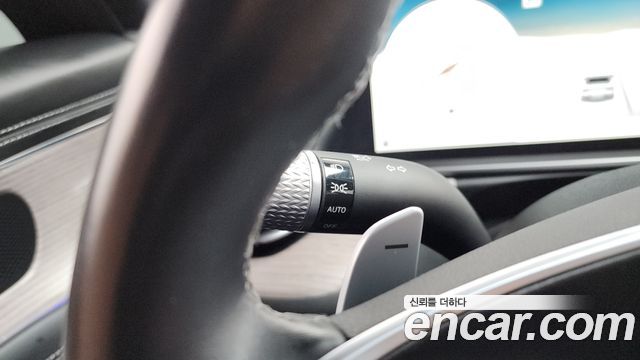 Genesis G90 2023 — photo 29