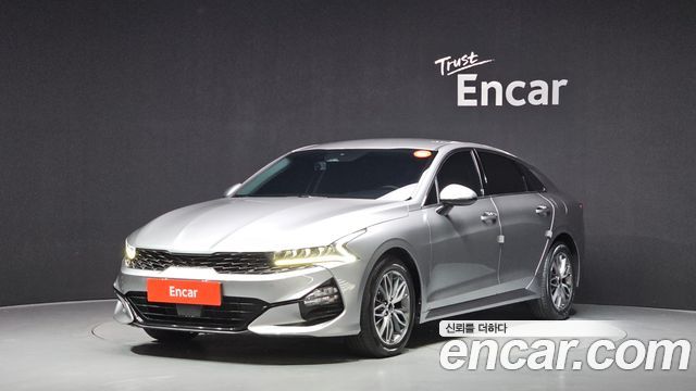 Kia K5 2023 — photo 1