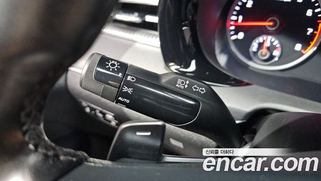 Kia K5 2023 — photo 30
