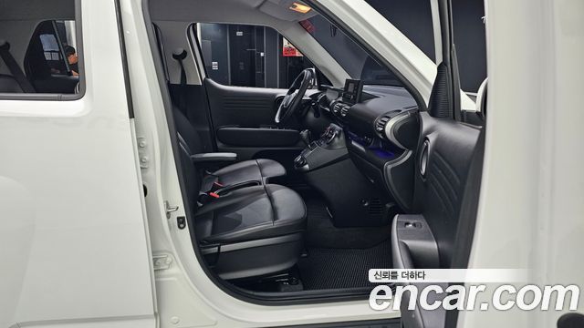 Hyundai Casper 2022 — photo 17
