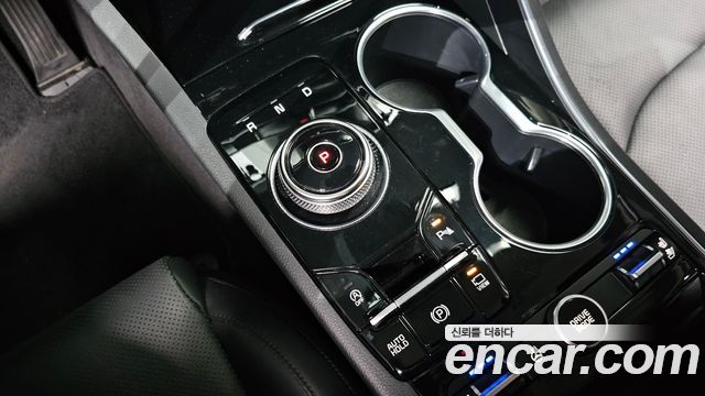 Kia K5 2023 — photo 12