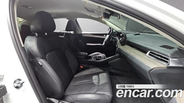 Kia K5 2023 — photo 16