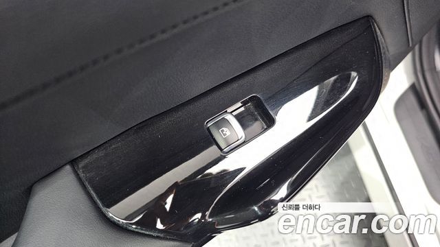 Kia K5 2023 — photo 29