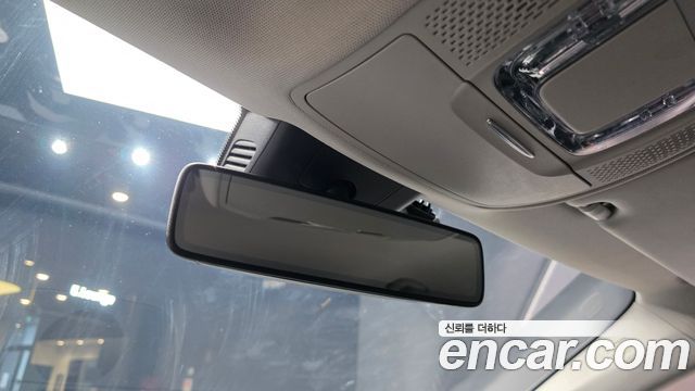 Mercedes-Benz A-Class 2020 — photo 28