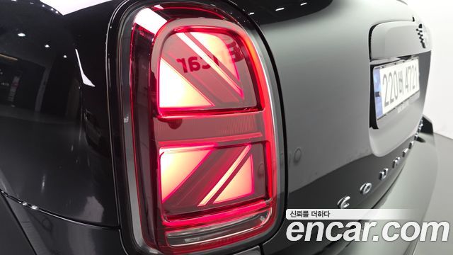 Mini Countryman 2023 — photo 9