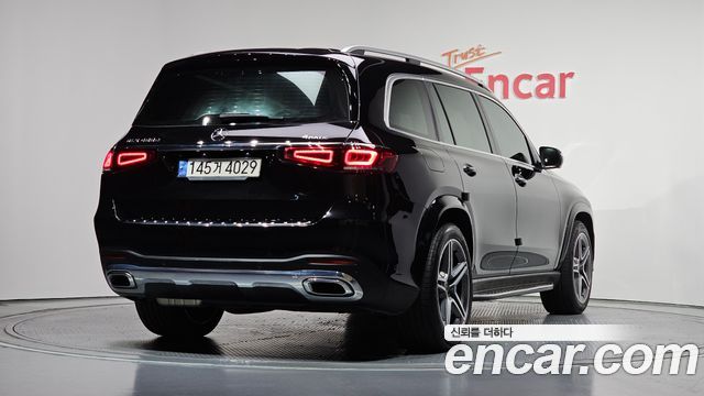 Mercedes-Benz GLS-Class 2022 — photo 2