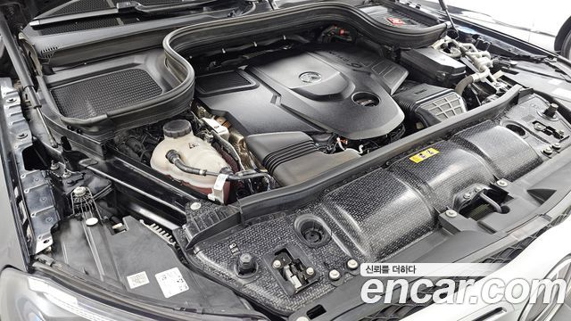 Mercedes-Benz GLS-Class 2022 — photo 6