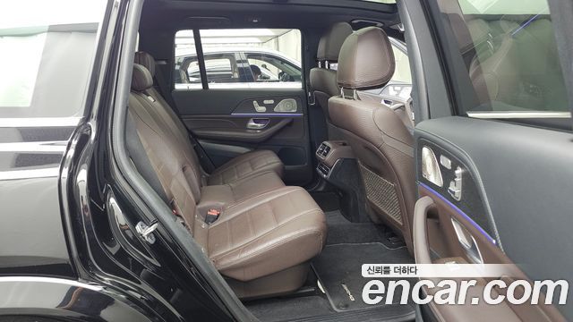 Mercedes-Benz GLS-Class 2022 — photo 18