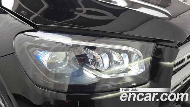 Mercedes-Benz GLS-Class 2022 — photo 8